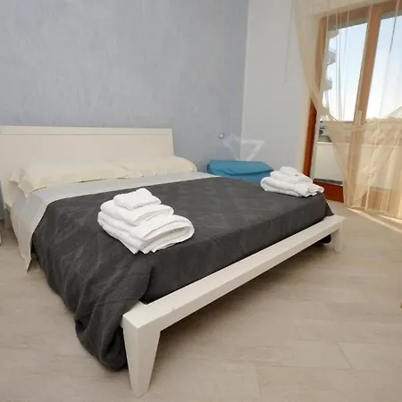 فندق مبيت وإفطار La Darsena Chic